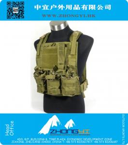 Plate carrier tactical vest with four character pack